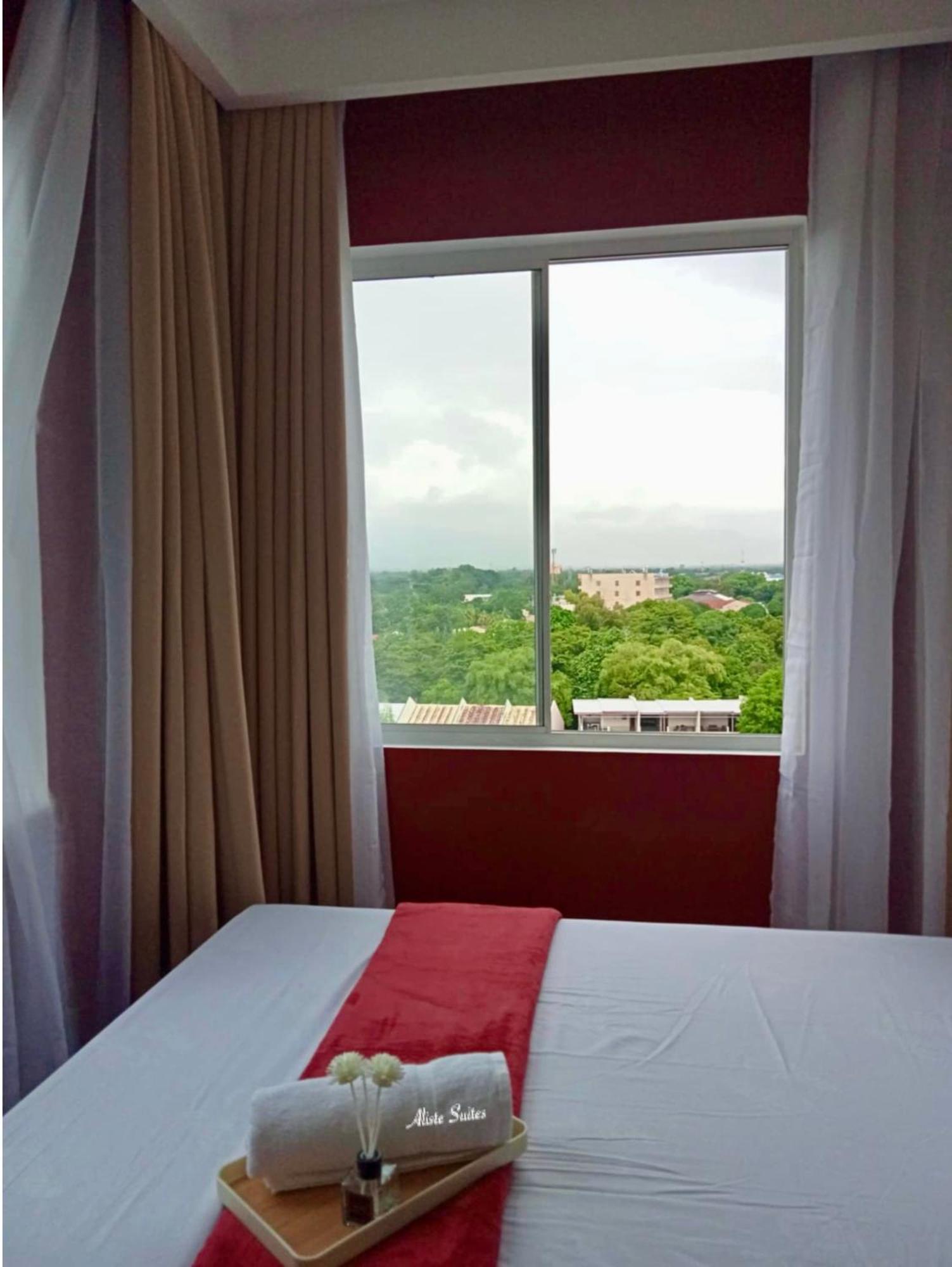Aliste Suites Marina Spatial Dumaguete City ภายนอก รูปภาพ