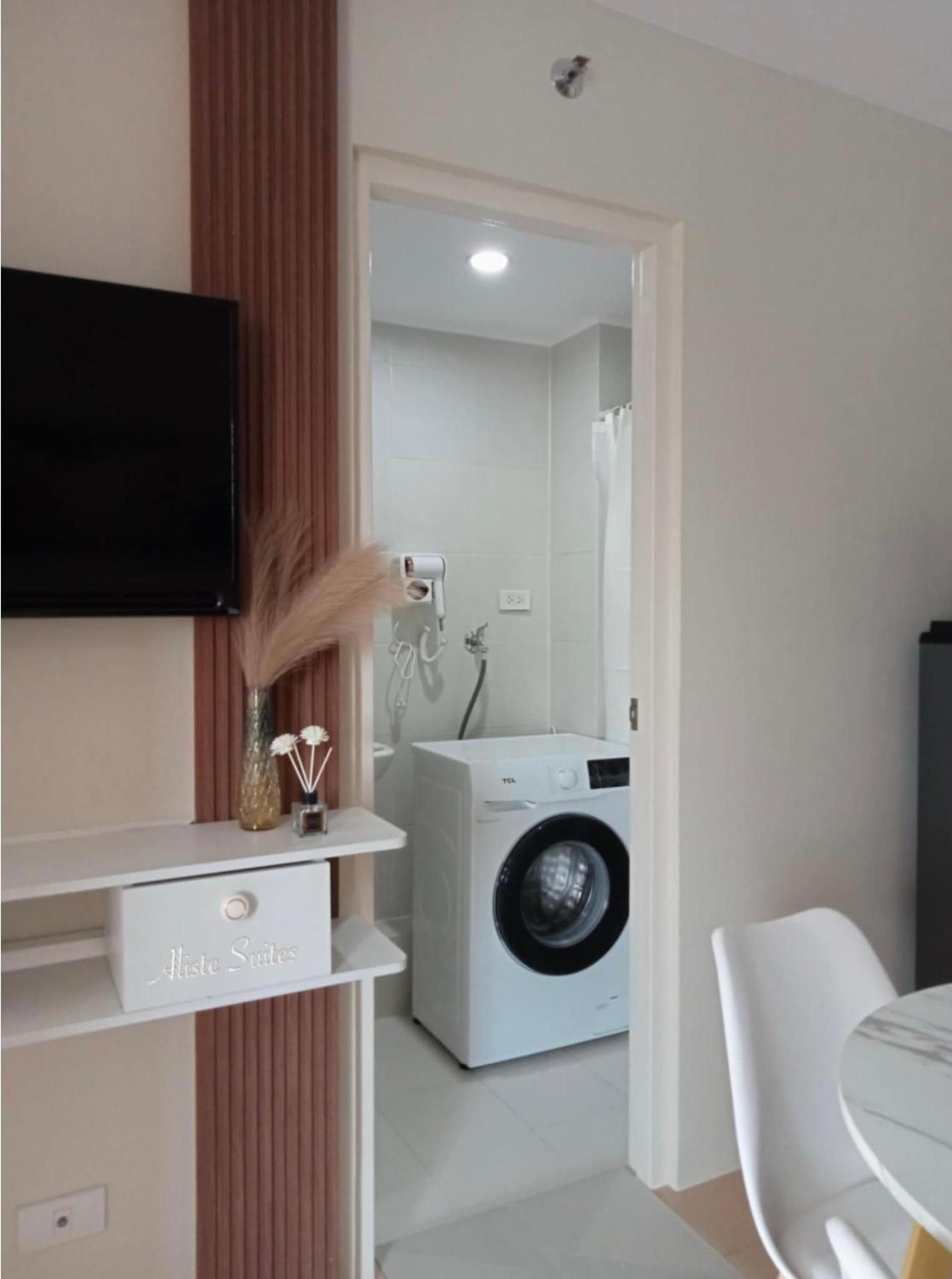 Aliste Suites Marina Spatial Dumaguete City ภายนอก รูปภาพ