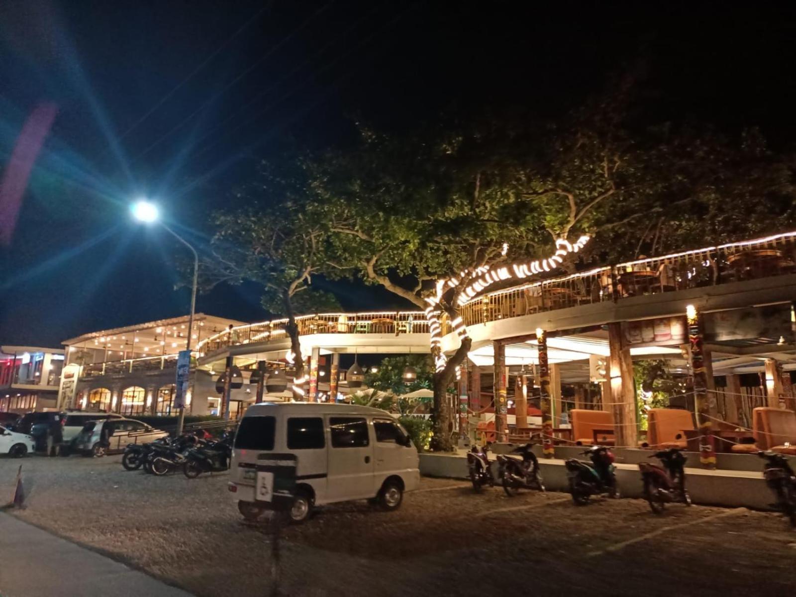 Aliste Suites Marina Spatial Dumaguete City ภายนอก รูปภาพ
